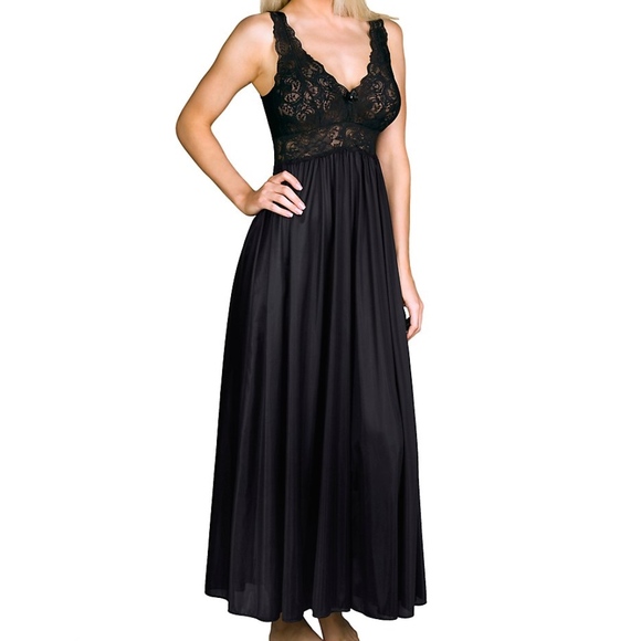 Shadowline Other - NWOT GORGEOUS VINTAGE SHADOWLINE LONG NIGHTGOWN LG